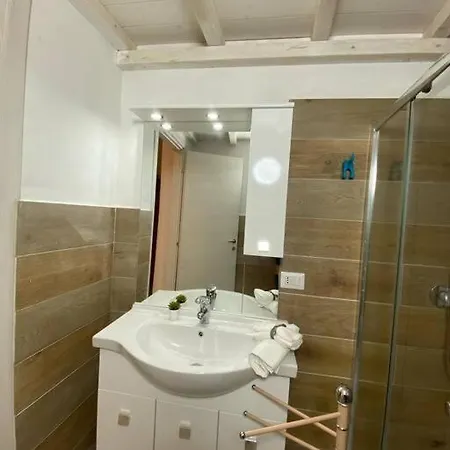 Apartment Anna Codice Iun R6300 *