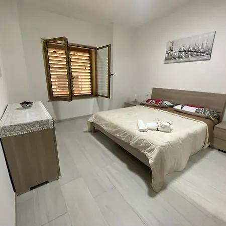 Anna Codice Iun R6300 דירה *